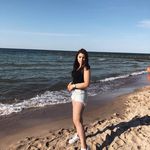 Sidney - @sidneyreadz1om - Instagram