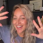 Sienna Cameron - Facebook