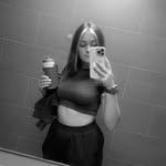 @siennabush2 - Instagram