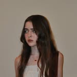 Sienna Cook - @si3nnacook - Instagram