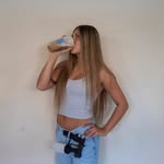 Sienna Cook - @sprayedbysienna - Instagram