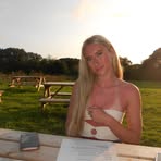Sienna Gray - Facebook