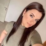 Sienna King - Facebook