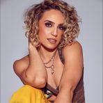 Sienna Lyons - Facebook