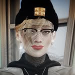 Sienna McKee - @notkpopsims - Instagram
