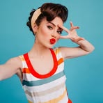 Sienna Ross - Facebook