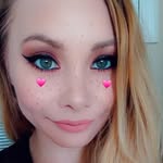 Sienna Wallace - @mamaon_fire - Instagram