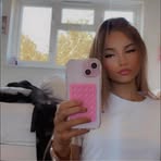 Sienna Wise - Facebook