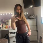 Sienna Yates - @siennalilly13 - Instagram