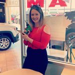 Sierra Abrams - @sierrayoursalesgirl - Instagram