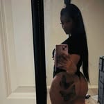 𝓗𝓸𝓷𝓮𝔂 💦🍯 - @_sierramonroe - Instagram