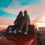 SIERRA SWANSON - @aroundthewrldwithme - Instagram