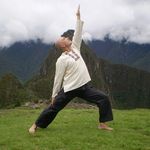 Hernan Dario Sierra Valencia |Psicólogo | Arteterapeuta | Yoga - @hernansierra22 - Instagram