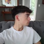 v. - @vicenn.sierra - Instagram