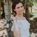 Sierra Wagner - @sassyswags - Instagram