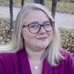 Sierra Dean / Gretchen Rue / Kate Wiley - @sierradeanauthor - Instagram