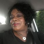 Debra Silas-Green - @thebee5721 - Instagram