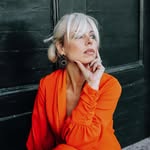 Silvia Antonelli - @silvia.antonelli.petalidicarta - Instagram