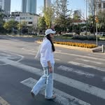 Silvia C. Amaya-Aponte - @shivisamaya - Instagram