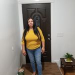 silvia solares - @solares7498 - Instagram