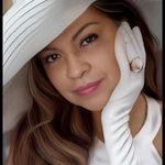 Silvia Yanira Paredes Solares - @silvira8664 - Instagram