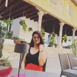 Simona B. - @simonabadila - Instagram