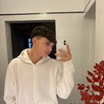 simon - @simon_becerraaa - Instagram