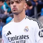 Simon Bello - @simonbello33 - Instagram