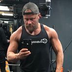 Simon Cobb - Facebook