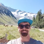 Simon Fuchs - Facebook