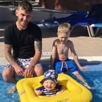 Simon Knight - @simonknight4277 - Instagram