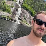 Simon Maloney - @simon.maloney.5 - Instagram