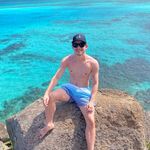 Simón Marín - @simonmbuiles - Instagram
