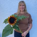 Simon Tania Olden - @thefashionistaflorist - Instagram