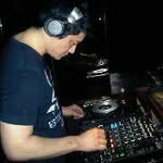 Simon Ronald Rawung - @simonrawung - Instagram