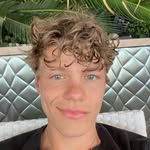 Simon🍰 - @simonsnowofficial - Instagram