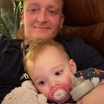 Simon Vang - Facebook