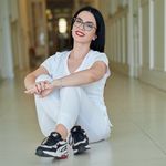 Simona Dinu - @simona.dinu - Instagram