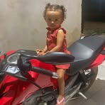 Simone Barros - Facebook