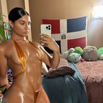 Simone Bray - @si_mone_bray - Instagram