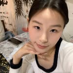 Simone Chen - @simonechen24 - Instagram