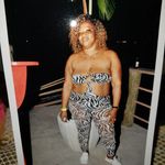 Simone Douglas - @simone.douglas.3532 - Instagram