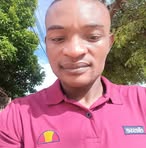Simone Fernando - Facebook