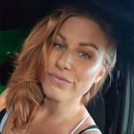 Simone Francis - @moenchen2 - Instagram