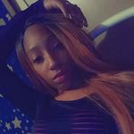 Simone Gardner - @simonegardner82 - Instagram