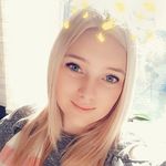 Simone Louise Holland - @simone_holland94 - Instagram