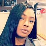 Simone Holmes - @simone.holmes.125 - Instagram