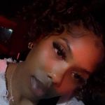 Simone Holmes - @__moreofmo - Instagram