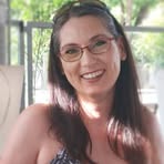 Simone Kahn - Facebook