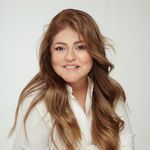 Simone Lopes - @drasimoneclopes - Instagram